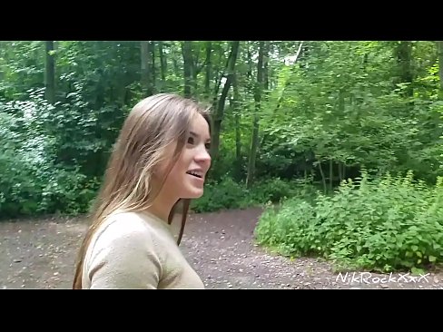 ❤️ Mhol mé d'Evelina go ndéanaimid fuck in áit phoiblí! Dúirt sí go raibh. Ansin fucked mé léi sa asal agus cum ina bhéal. Ansin pissed sí í féin. ❤️ Porn ag ga.dreamypassionatespotlight.ru ❌❤